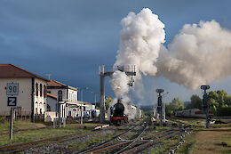 140 C 27 mit Sonderzug in Arvants, 28.9.2024 Foto © Migu Schneeberger